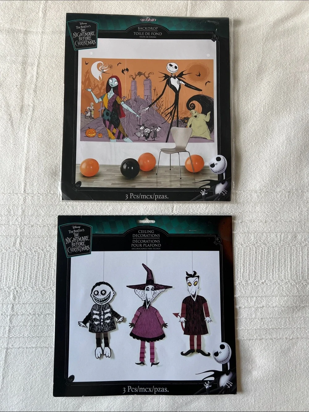 Disney The Nightmare Before Christmas Tapestry Backdrop and 3 pcs ceiling decor